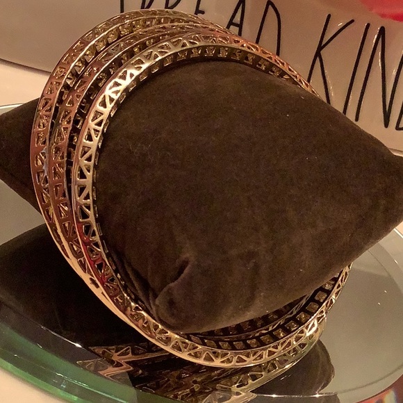 Vintage Kendra Scott Bracelets - Picture 3 of 8